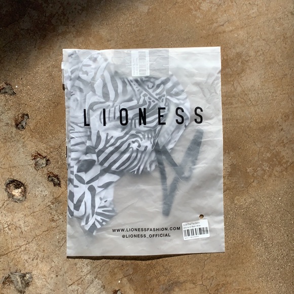 SOLD - Picture 3 of 6